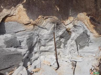 JAZIDA DE GRANITO Imagem JAZIDA DE GRANITO