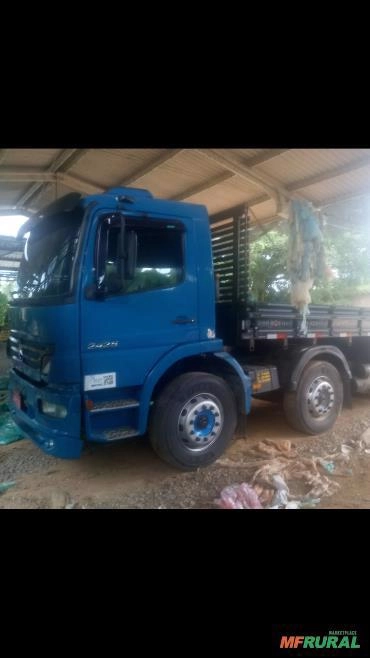 Caminhão MB Atego 2425 Imagem Caminhão MB Atego 2425