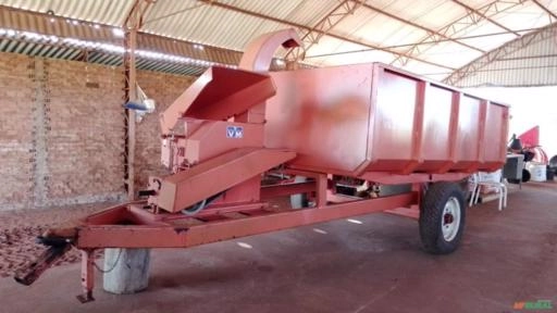 TRITURADOR FORRAGEIRO PICADOR Imagem TRITURADOR FORRAGEIRO PICADOR