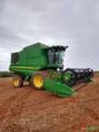 Colheitadeira John Deere S440 Imagem Colheitadeira John Deere S440