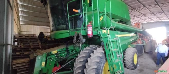 Imagem Colheitadeira John Deere S440 Imagem Colheitadeira John Deere S440