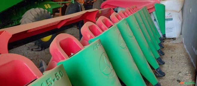 Imagem Colheitadeira John Deere S440 Imagem Colheitadeira John Deere S440