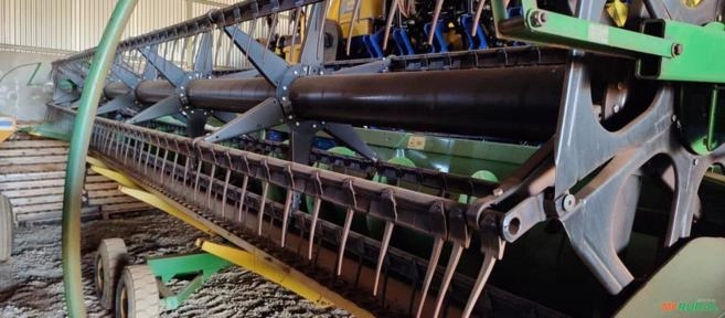 Imagem Colheitadeira John Deere S440 Imagem Colheitadeira John Deere S440