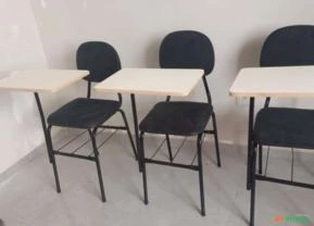 Cadeiras escolares