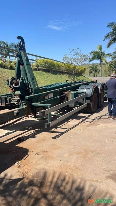 ROLL-ON ROLL-OFF Ano 2016 Marca Macofer Imagem ROLL-ON ROLL-OFF Ano 2016 Marca Macofer