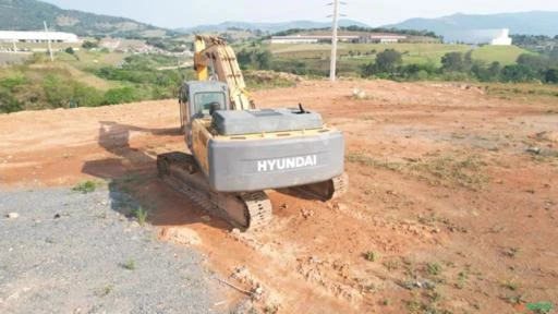 ESCAVADEIRA HYUNDAY 320 LC7