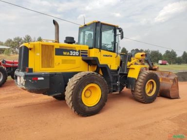 Imagem KOMATSU WA 320 Imagem KOMATSU WA 320