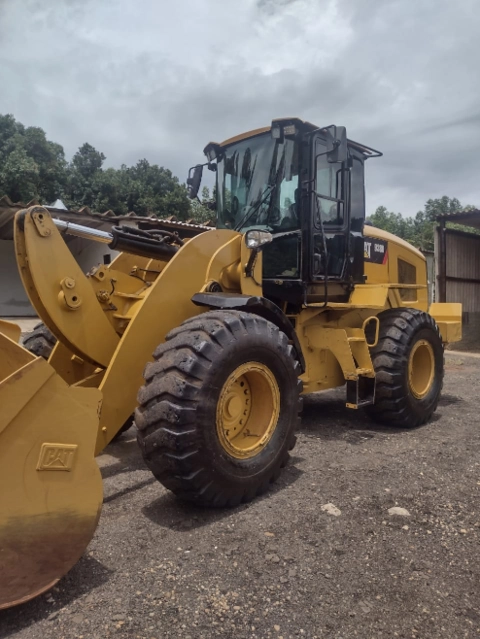 PÁ CARREGADEIRA CATERPILLAR 938K Imagem PÁ CARREGADEIRA CATERPILLAR 938K