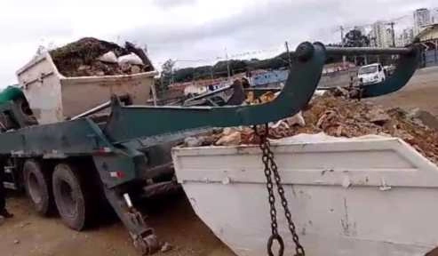 Imagem POLIGUINDASTE DUPLO DE CARRINHO Imagem POLIGUINDASTE DUPLO DE CARRINHO