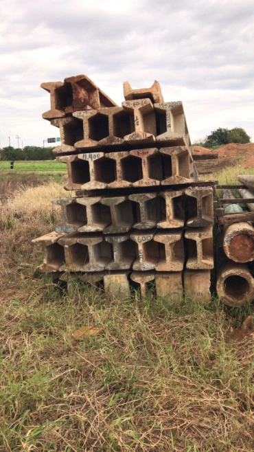 Imagem Poste de concreto usado Imagem Poste de concreto usado