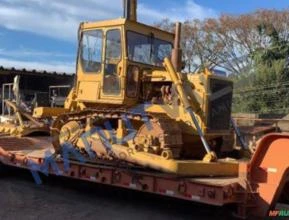 Trator de esteiras D6D Caterpillar