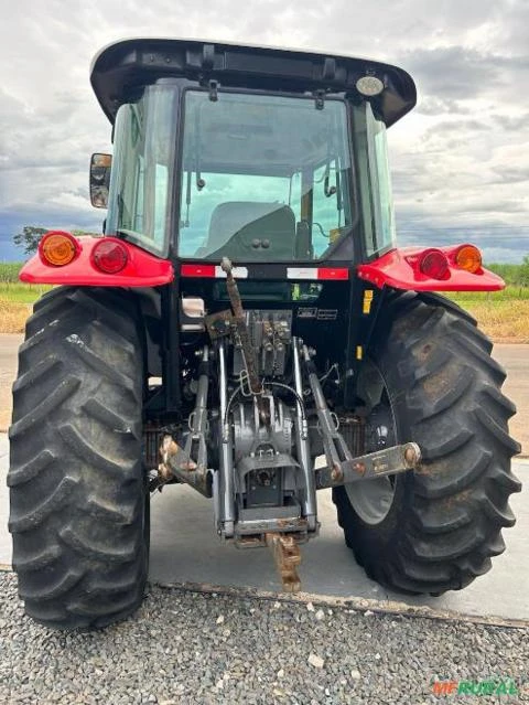 Trator Trator Massey Ferguson 4292 HDano 2016