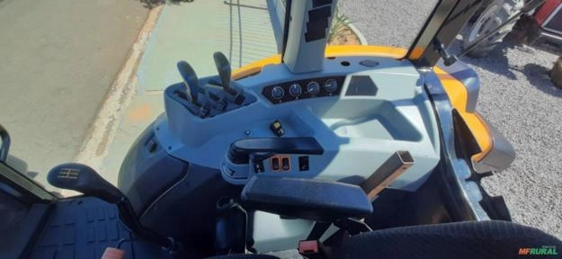 Imagem Trator Valtra modelo A114 ano 2019 modelo 2020 Imagem Trator Valtra modelo A114 ano 2019 modelo 2020