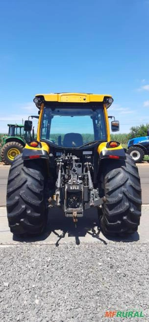 Imagem Trator Valtra modelo A114 ano 2019 modelo 2020 Imagem Trator Valtra modelo A114 ano 2019 modelo 2020