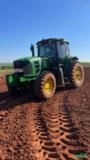 Trator John deere 6135j Ano 2017/17 apenas 5.000horas Imagem Trator John deere 6135j Ano 2017/17 apenas 5.000horas