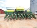 Plantadeira John Deere 2113A (2014) Imagem Plantadeira John Deere 2113A (2014)