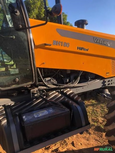 Imagem Valtra BH 180 (4x4) 180 cv Imagem Valtra BH 180 (4x4) 180 cv