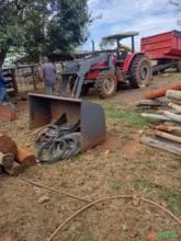 Trator Massey Ferguson