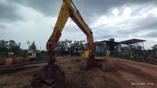 Imagem Escavadeira PC 22 2005 Komatsu Imagem Escavadeira PC 22 2005 Komatsu