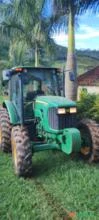 Trator John Deere 5085E - Ano 2016