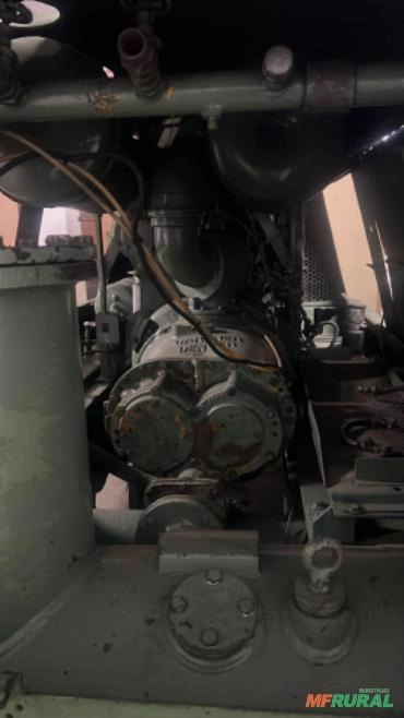 Imagem Compressor parafuso Gardner Denver 750 pcm 8 ba Imagem Compressor parafuso Gardner Denver 750 pcm 8 ba