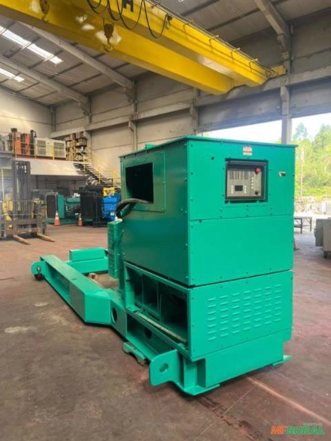 ALTERNADOR DE GERADOR 2000 KVA Imagem ALTERNADOR DE GERADOR 2000 KVA