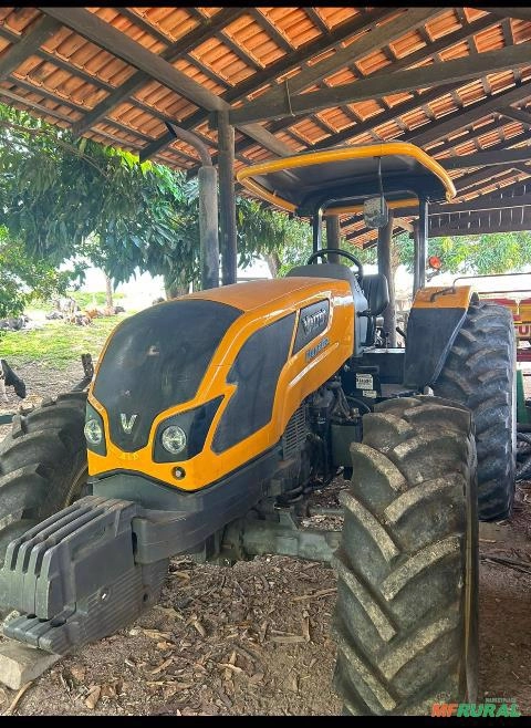 Trator Valtra A 950 R com 1044.9 Horas Imagem Trator Valtra A 950 R com 1044.9 Horas