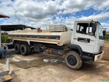 Caminhão Pipa Mercedes Benz 1114 Imagem Caminhão Pipa Mercedes Benz 1114