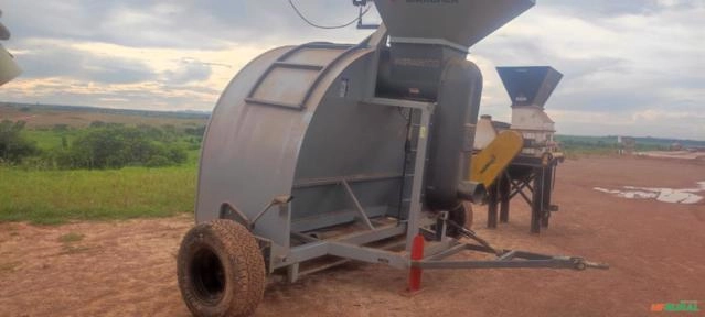 EMBUTIDORA DE GRÃOS INGRAIN 100 MARCHER Imagem EMBUTIDORA DE GRÃOS INGRAIN 100 MARCHER