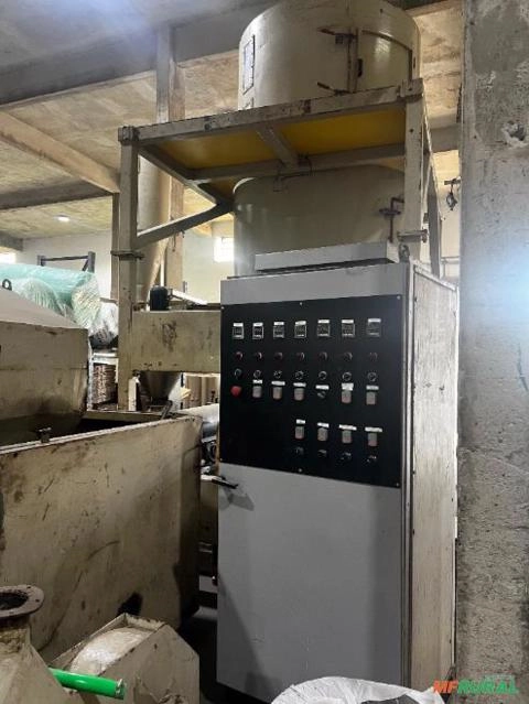 Extrusora Carnevalli CHD75 Recuperadora Imagem Extrusora Carnevalli CHD75 Recuperadora