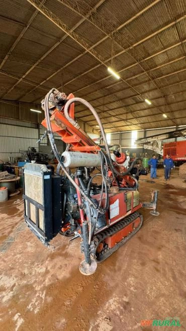 Imagem Maquina de Perfuração 3 em 1 Imagem Maquina de Perfuração 3 em 1