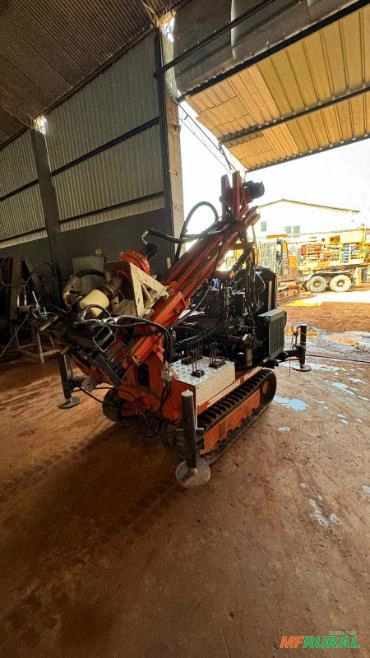 Imagem Maquina de Perfuração 3 em 1 Imagem Maquina de Perfuração 3 em 1