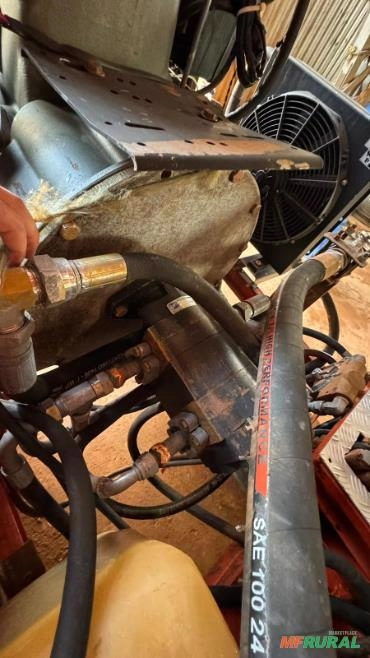 Imagem Maquina de Perfuração 3 em 1 Imagem Maquina de Perfuração 3 em 1