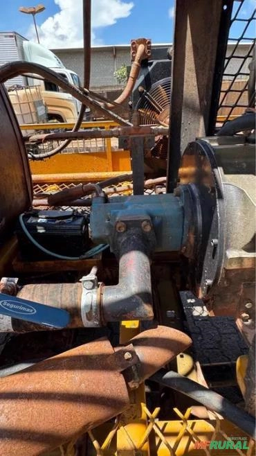 Imagem Perfuratriz de Poço Artesiano Imagem Perfuratriz de Poço Artesiano