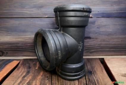 Tee Ferro C/bolsas 150x100mm Água - Pam Saint-gobain Imagem Tee Ferro C/bolsas 150x100mm Água - Pam Saint-gobain