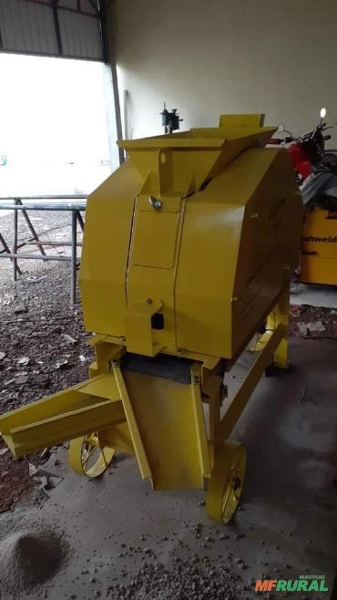 Imagem Britador Queixada Imagem Britador Queixada