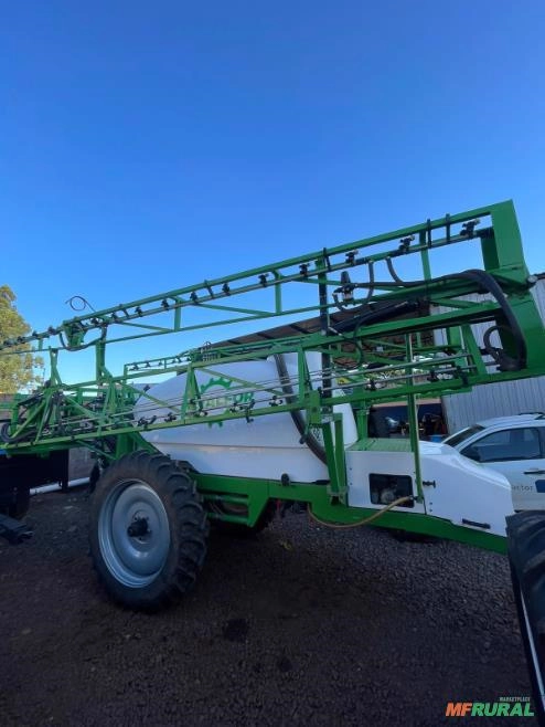 Pulverizador de Arrasto Imagem Pulverizador de Arrasto