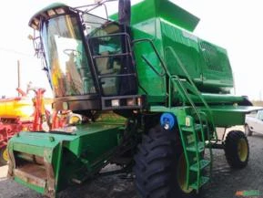 COLHEITADEIRA JOHN DEERE 1450 ANO 2004