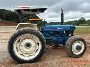 TRATOR AGRÍCOLA FORD MODELO 5630 ANO 1995 OPERACIONAL