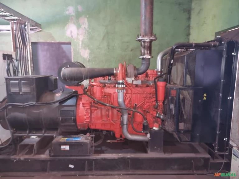 Grupo Gerador de Energia a Diesel 1.500KVA Imagem Grupo Gerador de Energia a Diesel 1.500KVA