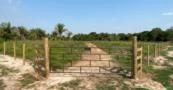 PORTEIRA DE AÇO GALVANIZADO - 3,5mt Imagem PORTEIRA DE AÇO GALVANIZADO - 3,5mt