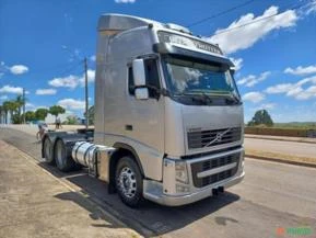 Volvo FH 460 Tração 6x2 Ano 2014 Globetrotter (Teto Alto)