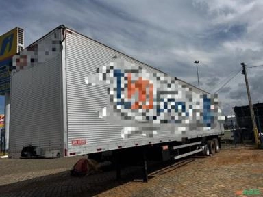 Carreta Baú 3 eixos 30 paletes ano 2020 Imagem Carreta Baú 3 eixos 30 paletes ano 2020