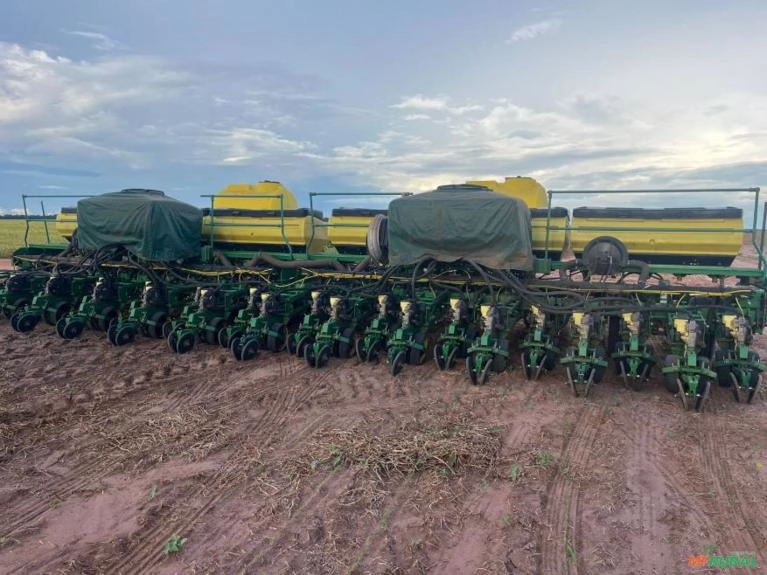 Plantadeira John Deere  Modelo: CCS 2126 Imagem Plantadeira John Deere  Modelo: CCS 2126