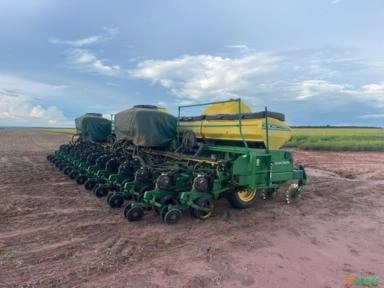 Imagem Plantadeira John Deere  Modelo: CCS 2126 Imagem Plantadeira John Deere  Modelo: CCS 2126