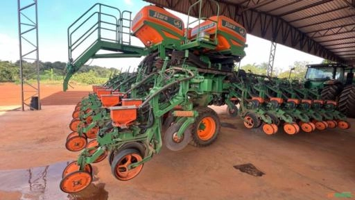 Plantadeira Stara Modelo: Absoluta 34-32 32L Imagem Plantadeira Stara Modelo: Absoluta 34-32 32L