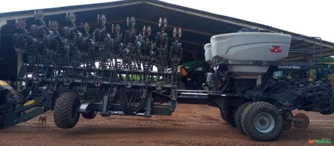 Plantadeira Massey Ferguson Modelo: momentum 30 Imagem Plantadeira Massey Ferguson Modelo: momentum 30