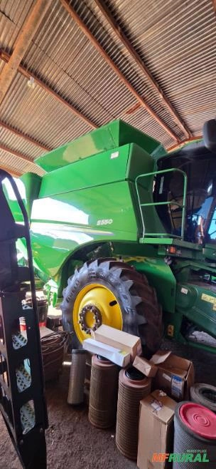 JOHN DEERE S550 Imagem JOHN DEERE S550