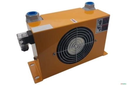 Trocador De Calor (Radiador) - Hybel 80LTS 3/4BSP (12VCC) Imagem Trocador De Calor (Radiador) - Hybel 80LTS 3/4BSP (12VCC)