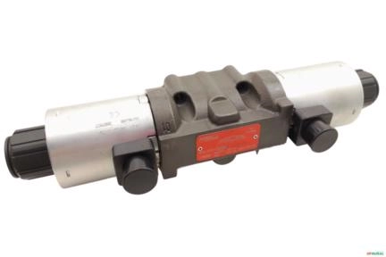 Valvula Direcional Eletrico (cetop) - Argo-Hytos RPE4-103C11/23050-E5 Imagem Valvula Direcional Eletrico (cetop) - Argo-Hytos RPE4-103C11/23050-E5